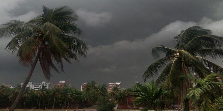 আকাশে মেঘ দেখলে যে দোয়া পড়বেন