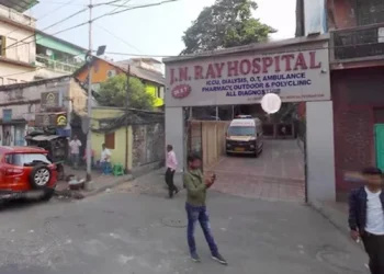 বাংলাদেশি রোগীদের চিকিৎসা দেবে না কলকাতার হাসপাতাল