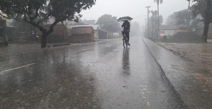 সাগরে লঘুচাপ, যেসব অঞ্চলে হতে পারে গুঁড়িগুঁড়ি বৃষ্টি
