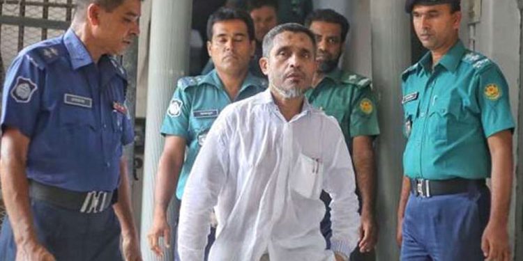 এবার দশ ট্রাক অস্ত্র মামলায় খালাস পেলেন লুৎফুজ্জামান বাবর