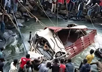 ভয়াবহ সড়ক দুর্ঘটনায় ৬৬ জন নিহত