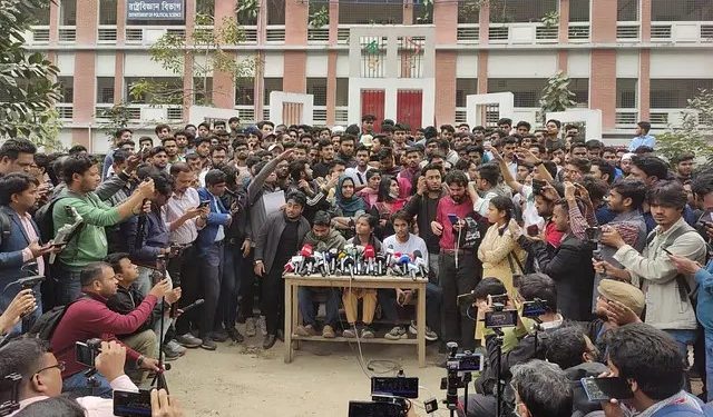 সাত কলেজের শিক্ষার্থীদের ৬ দফা কী কী