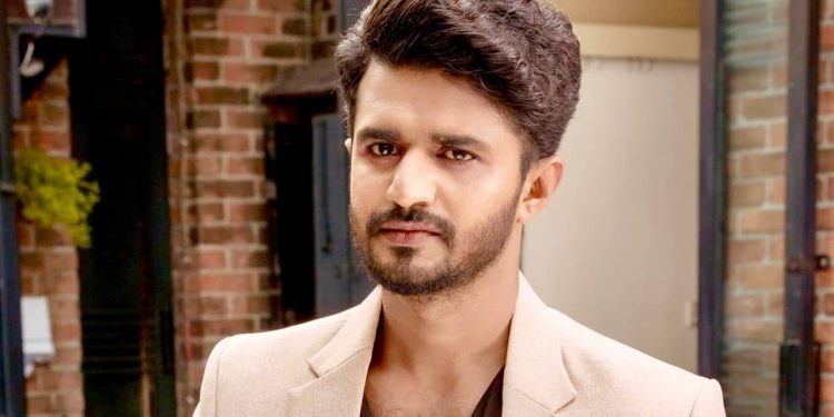 আইসিইউতে অভিনেতা মুশফিক আর ফারহান
