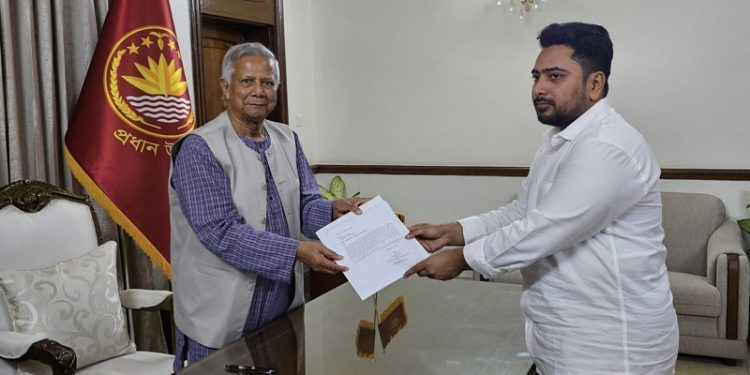 রাজনীতির মাঠে সক্রিয় ভূমিকা রাখতে পদত্যাগ করেছি: নাহিদ