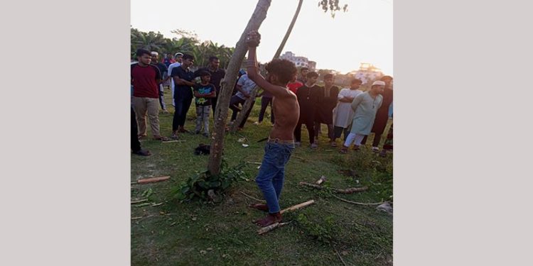 বরিশালে ৪ বছরের শিশুকে ধর্ষণচেষ্টা, অভিযুক্ত যুবককে পিটিয়ে হত্যা