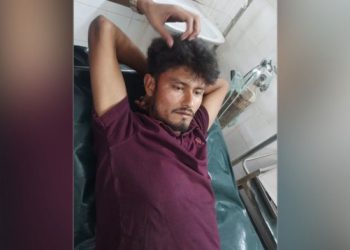 শেখ হাসিনার দেশে ফেরা নিয়ে চায়ের দোকানে বিতর্ক, বিএনপি কর্মী গুলিবিদ্ধ