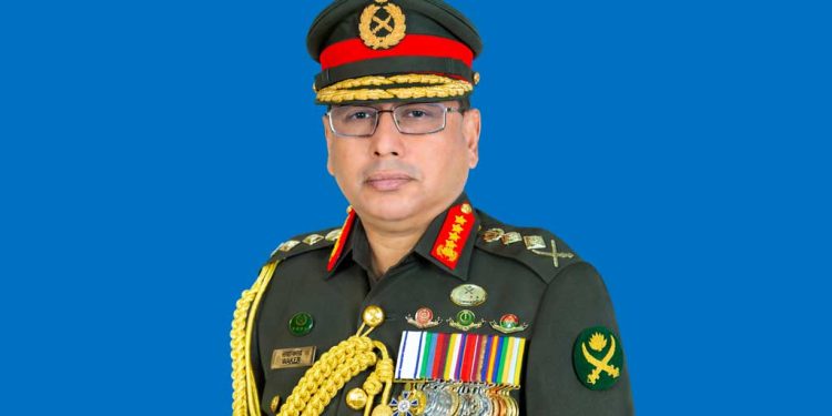 সেন্ট্রাল আফ্রিকান রিপাবলিক পরিদর্শনে গেলেন সেনাপ্রধান