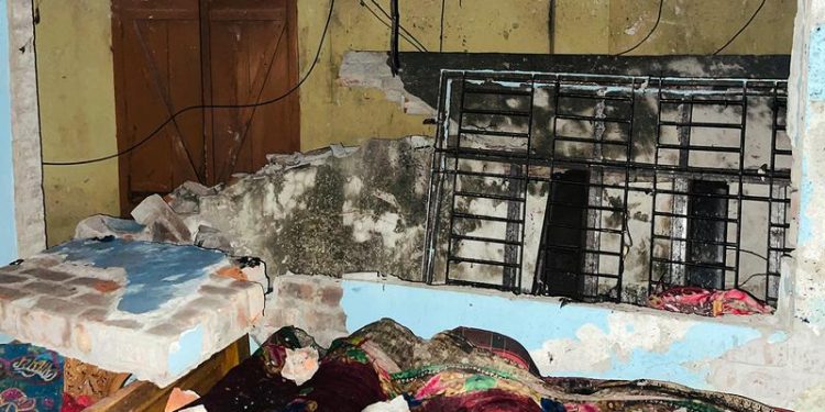 ধামরাইয়ে গ্যাস লিকেজ থেকে বিস্ফোরণ, দগ্ধ দম্পতি