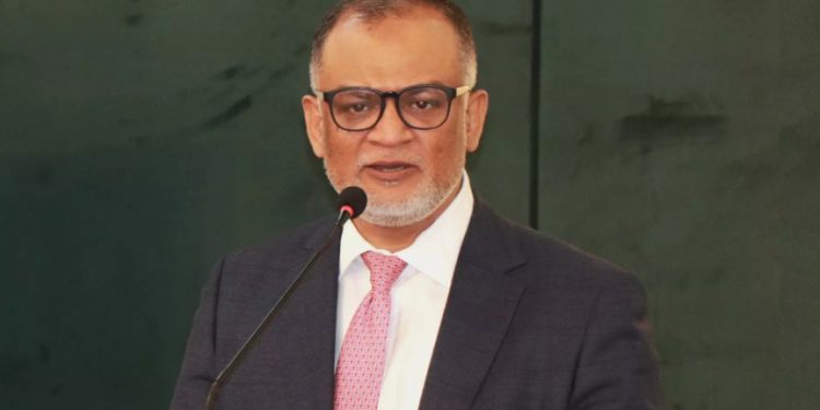 বিমান ও পর্যটন মন্ত্রণালয়ের দায়িত্বে শেখ বশিরউদ্দীন