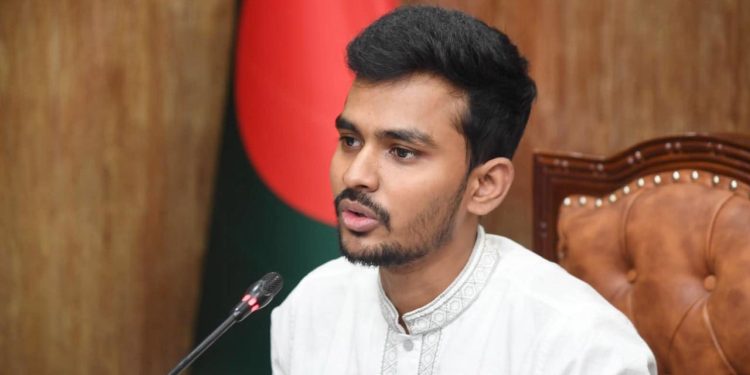 গায়ের জোরে নগর ভবন বন্ধ করে বিএনপি আন্দোলন করছে: আসিফ মাহমুদ