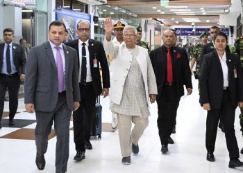 জাপান পৌঁছেছেন প্রধান উপদেষ্টা