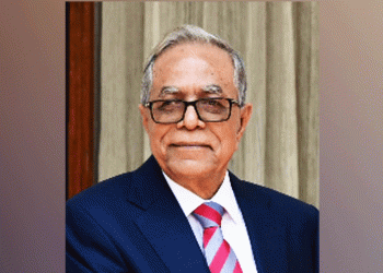 দেশ ছাড়লেন সাবেক রাষ্ট্রপতি হামিদ