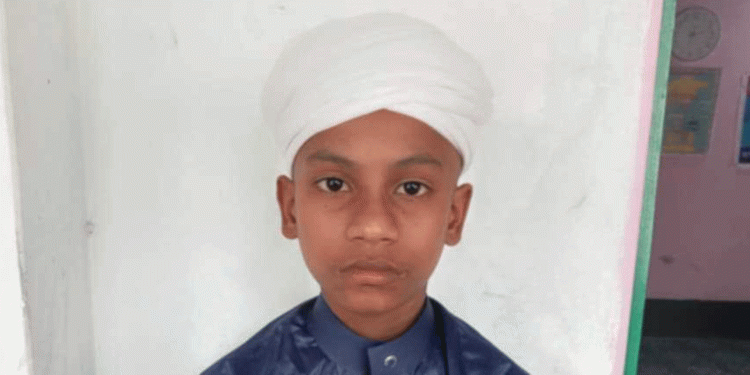 ছয় মাসে কোরআনের হাফেজ শরিফুল