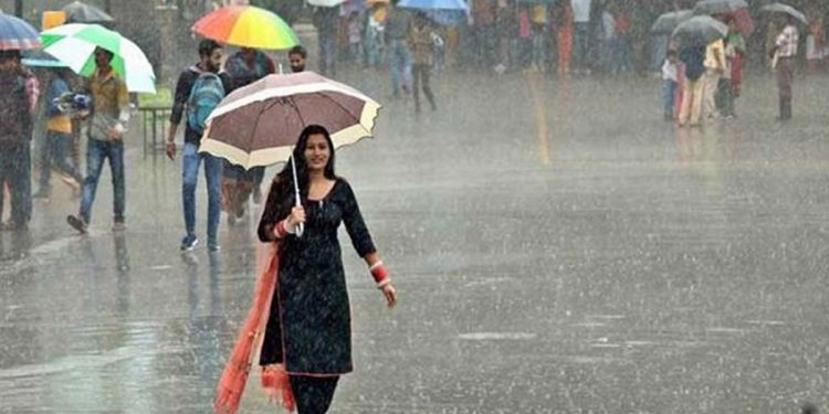 দেশজুড়ে বজ্রবৃষ্টি, থাকবে টানা ৫ দিন