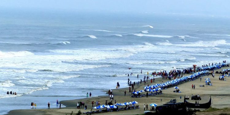 কক্সবাজার সৈকতে গোসলে নেমে বাবা-ছেলের মৃত্যু