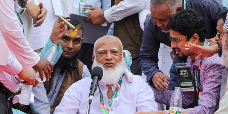 জামায়াত আমির হাসপাতালে ভর্তি, হার্টে ৩ ব্লক