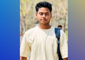 পরীক্ষাকেন্দ্রে সাপের কামড়, হাসপাতালে শিক্ষার্থী