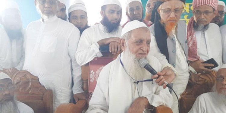 জামায়াত একটি ‘ভণ্ড ইসলামী দল’: হেফাজতের আমির