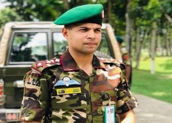 আওয়ামী ক্যাডারদের প্রশিক্ষণ দেওয়া কে এই মেজর সাদিক?