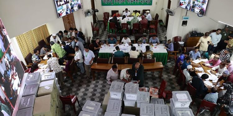 আপাতত বন্ধ জাকসুর ভোট গণনা