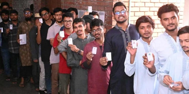 শেষ হলো জাকসুর ভোটগ্রহণ, চলছে গণনার প্রস্তুতি