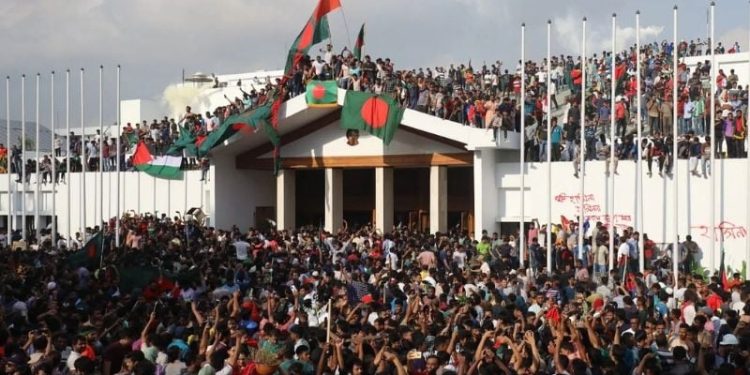 জুলাই সনদ স্বাক্ষরের তারিখ ঘোষণা, নেতৃত্বে প্রধান উপদেষ্টা