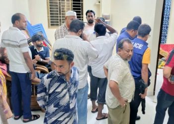 মা-মেয়েকে গলা কেটে হত্যা, ৩০ ভরি স্বর্ণালংকার লুট