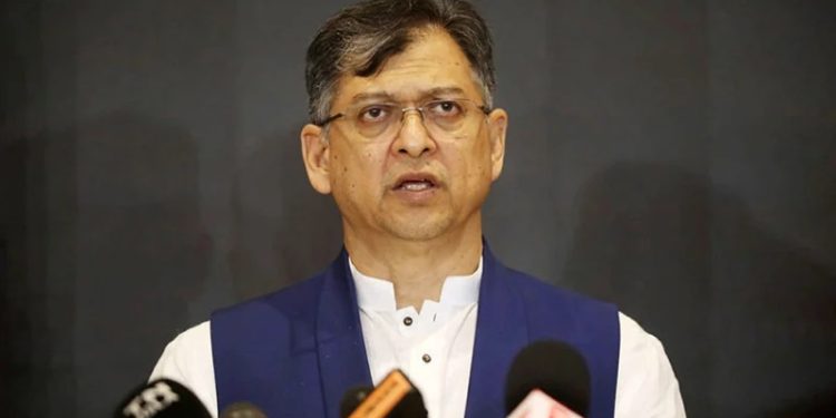 জুলাই সনদে সই না করা রাজনীতিকদের প্রতি সালাহউদ্দিন আহমদের বার্তা
