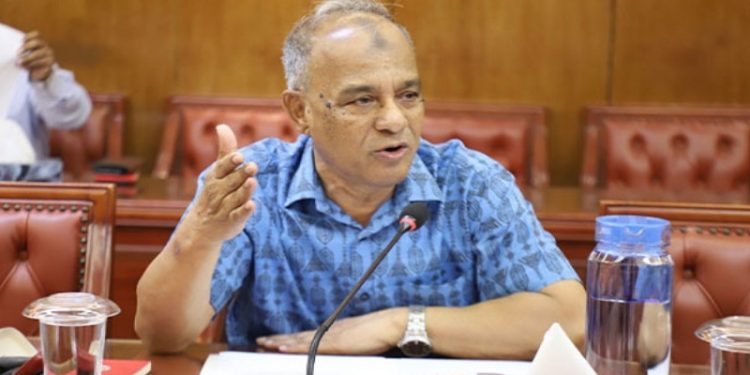 প্রবাসীদের জন্য সুখবর দিলেন স্বরাষ্ট্র উপদেষ্টা