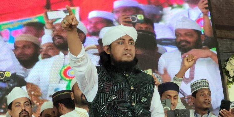 ‘ভালো হয়ে যাও মাসুদ’, তাহেরির হুঁশিয়ারি