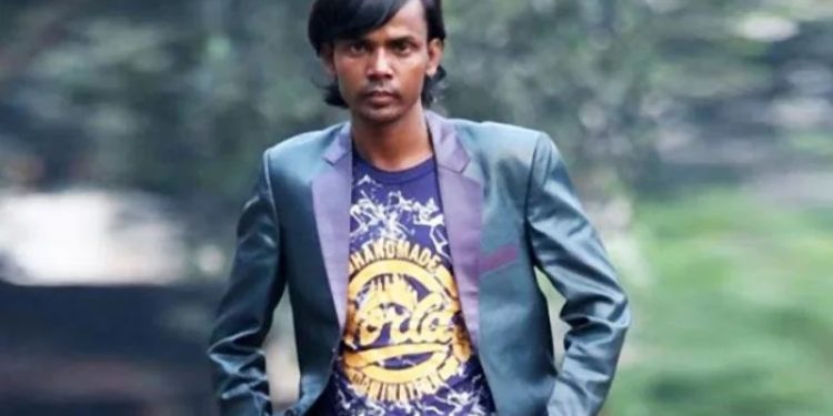 হত্যাচেষ্টা মামলায় হিরো আলমের বিরুদ্ধে গ্রেপ্তারি পরোয়ানা