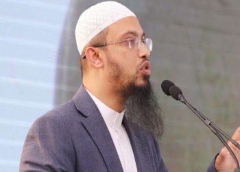 ‘হুজুররা শুধু ওয়াজ করে, এমন ধারণার পরিবর্তন আনতে হবে’