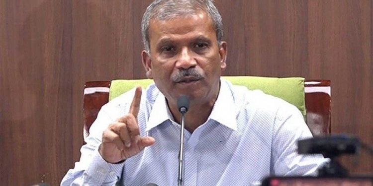৩-৪ কার্যদিবসের মধ্যে গণভোট আইন করা হবে: আইন উপদেষ্টা