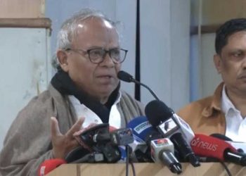 মায়ের ছায়া থেকে বঞ্চিত হলো জাতি : কান্নাজড়িত কণ্ঠে রিজভী