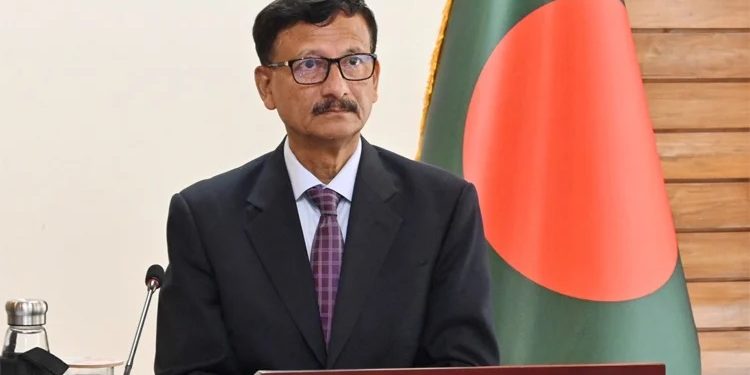 পাকিস্তানের সঙ্গে সম্পর্ক উন্নত করার চেষ্টা করছি: পররাষ্ট্র উপদেষ্টা