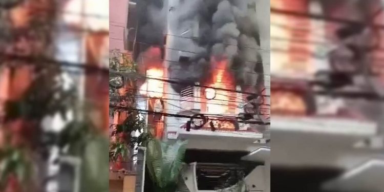 রাজধানীতে বহুতল ভবনে আগুন, নিহত ৩