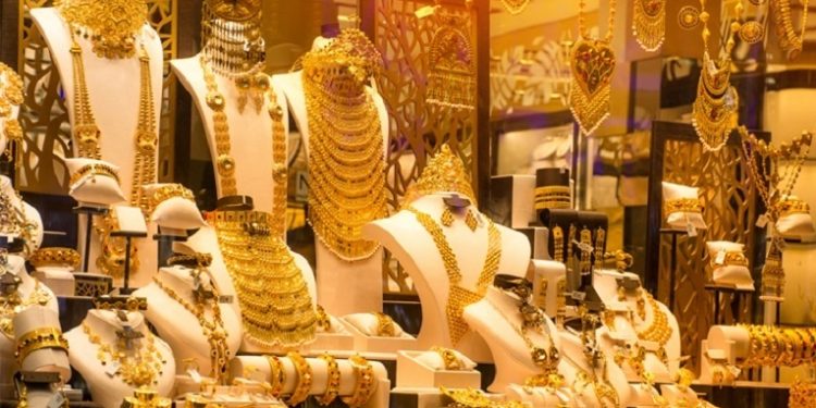 ২৪ ঘণ্টার ব্যবধানে সোনার দামে ফের রেকর্ড