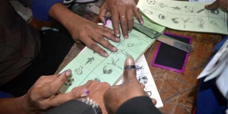 জাল ভোট দিলেই ৭ বছরের কারাদণ্ড