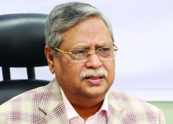 এক রাতের মধ্যে ছবি নামানোর ঘটনা ছিল আমাকে অপসারণের ইঙ্গিত