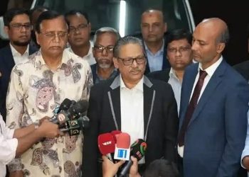 তারেক রহমানকে সমর্থন জানিয়ে একযোগে সরে দাঁড়ালেন ৪ প্রার্থী