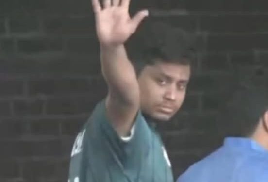 সেই জার্সি পরেই সংসদে হাসনাত আবদুল্লাহ