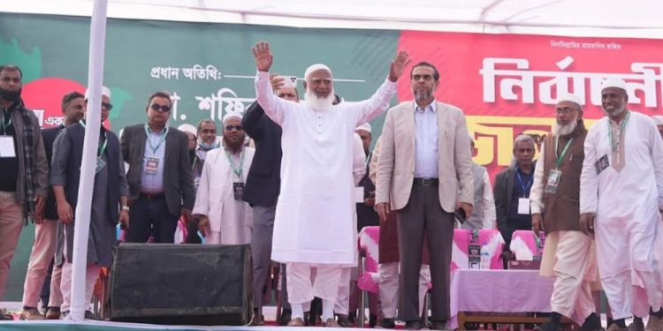 আমিও এক শহীদ মুক্তিযোদ্ধা পরিবারের সদস্য: জামায়াত আমির