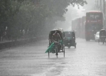 ঢাকায় ৫০ কিমি বেগে ঝোড়ো হাওয়াসহ বজ্রবৃষ্টির শঙ্কা