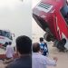 ফেরিতে ওঠার সময় নদীতে যাত্রীবাহী বাস, ঘটনাস্থলে উদ্ধারকারী জাহাজ হামজা