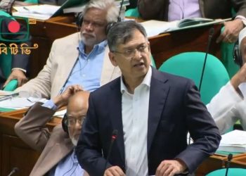 নতুন করে মুক্তিযুদ্ধের ইতিহাসের ভিত্তিতে জাতিকে আর বিভক্ত না করি: স্বরাষ্ট্রমন্ত্রী