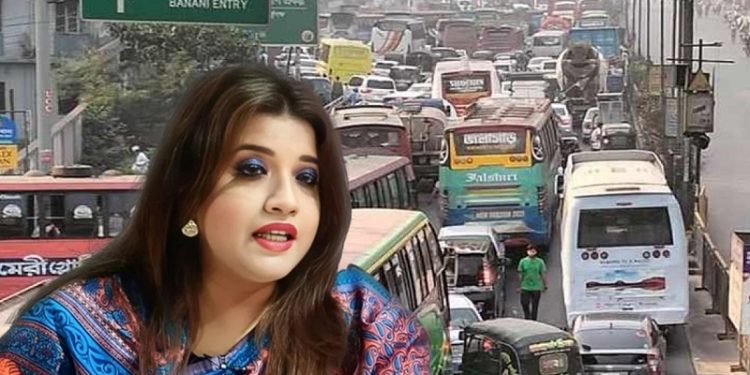 শামা ওবায়েদের গাড়িতে ধাক্কা, বাসচালক গ্রেপ্তার