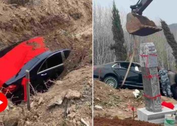 প্রিয় মানুষের সমাধিস্থলে দু’কোটির গাড়ি ‘সমাধি’ পরিবারের!
