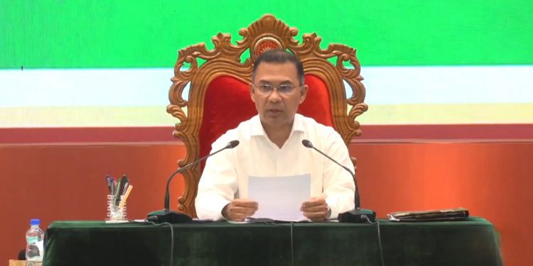 সশস্ত্র বাহিনী কোনো নির্দিষ্ট ব্যক্তি বা দলের সম্পত্তি নয়: প্রধানমন্ত্রী