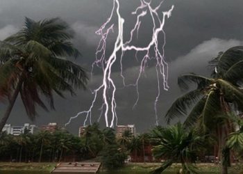 রাতের মধ্যে ১১ অঞ্চলে বজ্রবৃষ্টির পূর্বাভাস