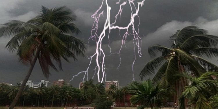 রাতের মধ্যে ১১ অঞ্চলে বজ্রবৃষ্টির পূর্বাভাস